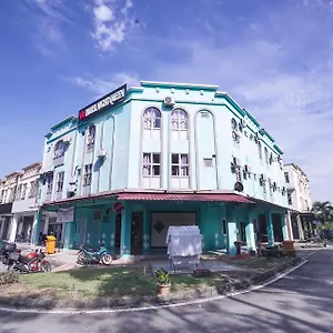 Hotel Night Queen Salak Tinggi, Sepang